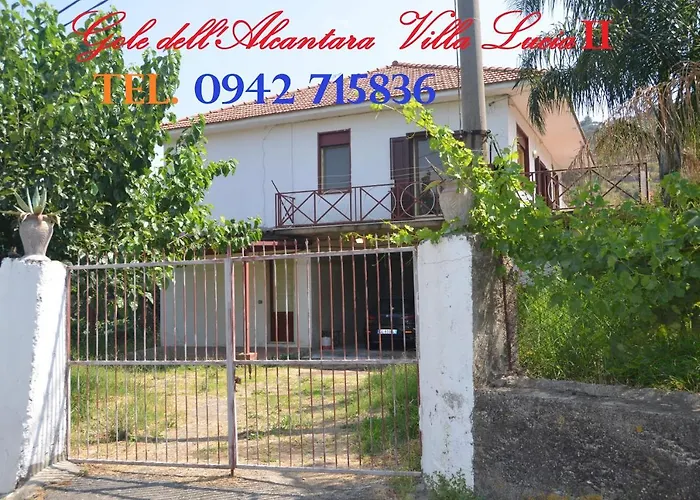 Gole Dell'Alcantara Villa Lucia II Motta Camastra foto