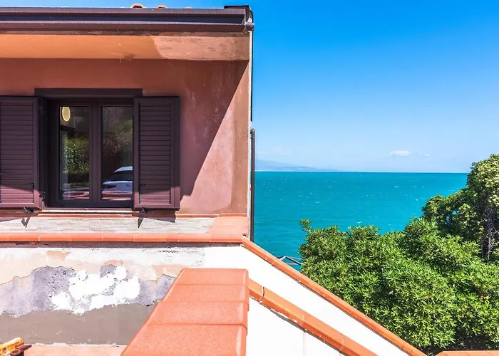 foto di Appartamento La terrazza sul Mare Agnone Bagni