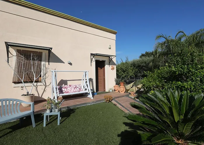 صورة فندق Le Stanze Dei Colori Aci Bonaccorsi