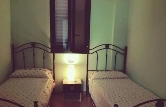 Photo de Appartement Favela Da Emy à Bivona 