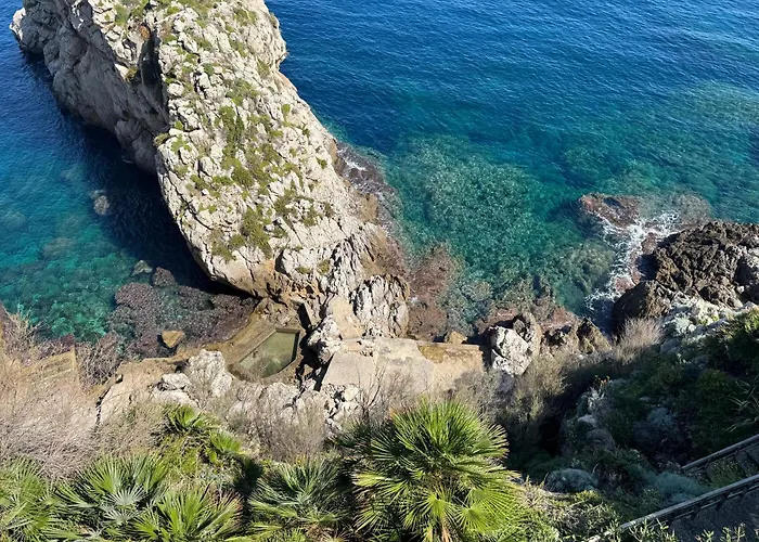 Awa Kafara Hotel Porticello photo