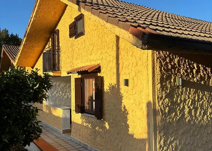 Valley Casale Belmonte Mezzagno fotoğrafı