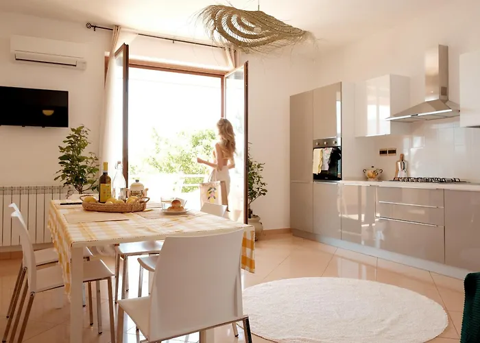 Sun-Filled Apartment, Breathtaking Coastal View, Gioiosa Marea, Limone By Ideal Sicily Foto