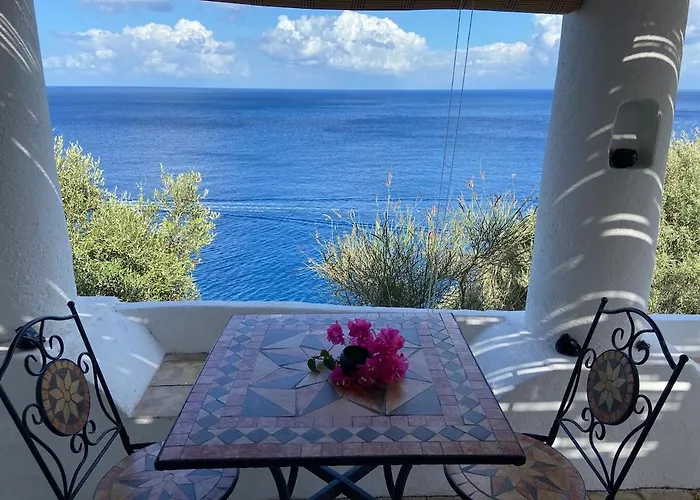 Traditional Eolian House Luna - Unique Experience San Salvatore  Foto