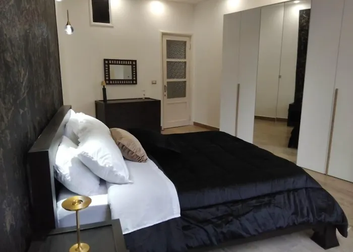 Il Palazzo Dei Normanni Lejlighed Motta Sant'Anastasia foto