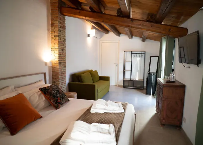 Photo de Bed and Breakfast Dimora Lincoln à Grotte 