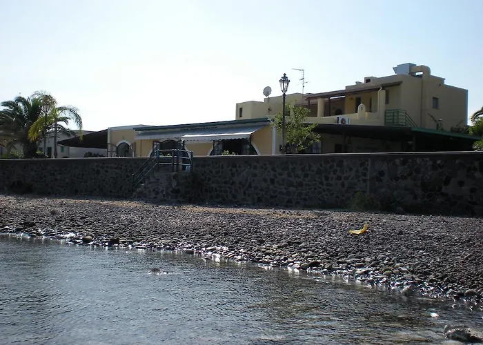 Hotel Il Delfino Santa Marina Salina Foto