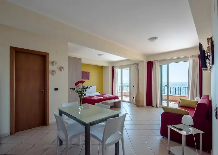 صورة سانتا تيريزا دي ريفا B&B La Sirena