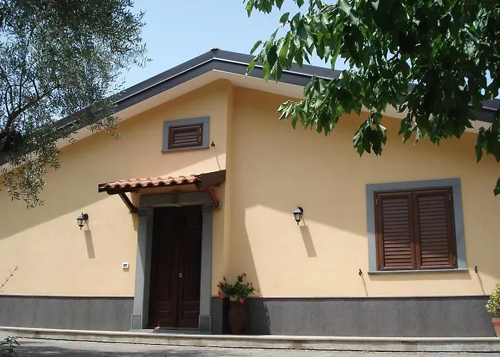 صورة فندق Motta Camastraفي  Il Giardino Di Giuseppe