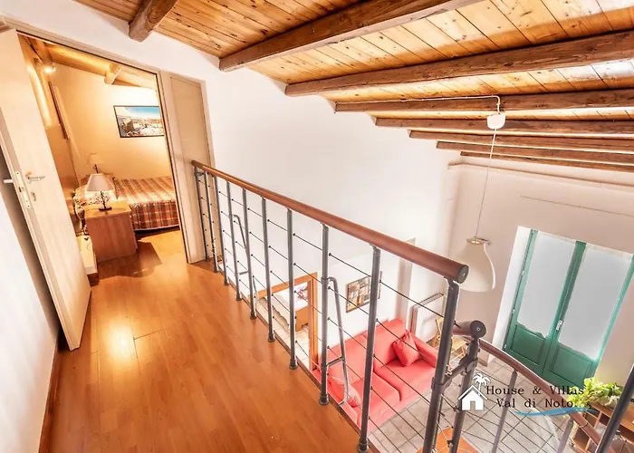 Фото Отель Akrai Палаццоло-Акреиде