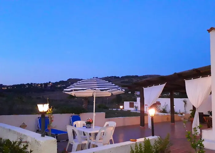 Фото Вилла Il Casale Degli Ulivi Ballata